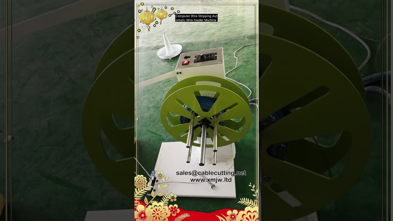 Automatický podavač drátu – stroj na odizolování počítačových kabelů