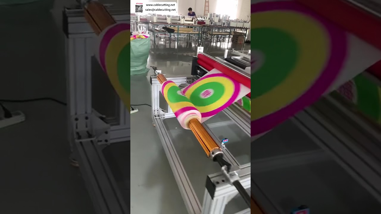 Profesionální sada 1300 s automatickým sledováním barev, řezačkou, dopravníkovým vzduchovým hřídelem a magnetickou brzdou pro bezchybný provoz a snadné nastavení