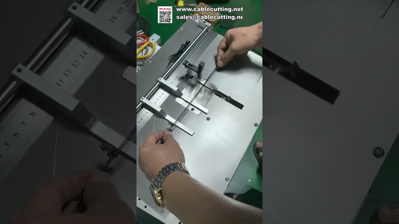 Poloautomatický stroj na nylonové stahovací pásky speciálních tvarů