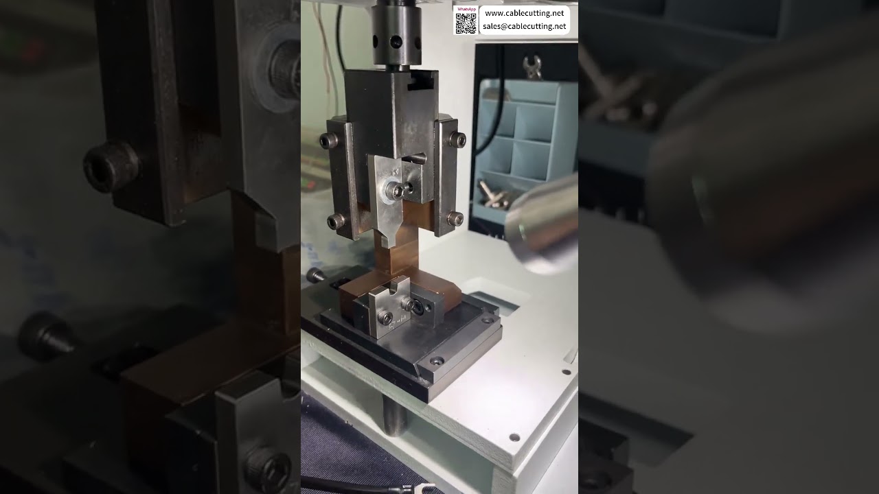 Ultra tichý krimpovací stroj na terminály s jedním nástrojem a vlastním nastavením