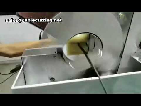 Automatický páskovací a omítací stroj na dráty s funkcí tažení drátu