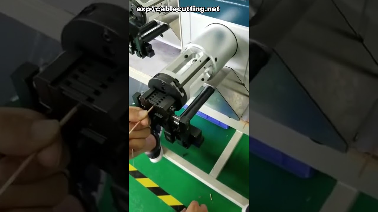 Stroj na odizolování koaxiálního kabelu RG316 | Automatický odizolovač koaxiálních kabelů
