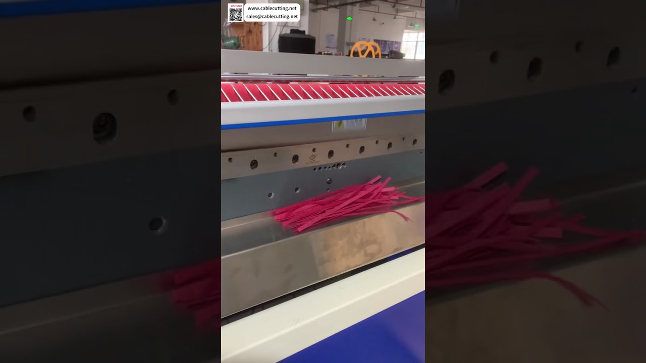 Rychlý automatický řezací stroj na plechy - proces rychlého řezání rolí - Shorts