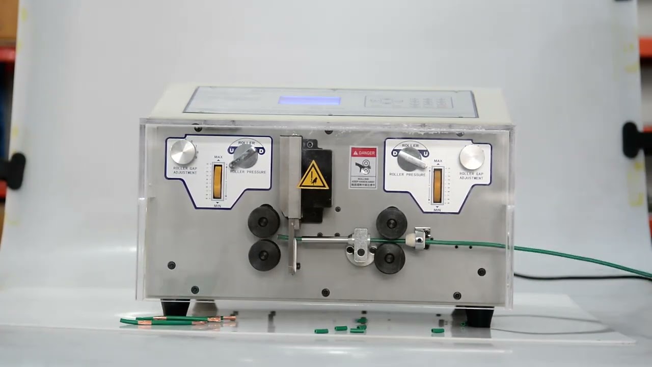 Automatický odizolovací stroj na kabely – dotykový displej SWT-508 JE JES pro vodiče 0,1–8 mm²