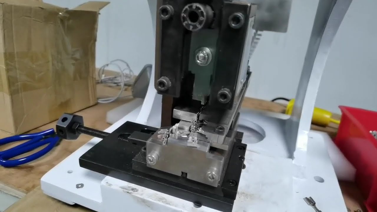 Single Grain Mold Crimping