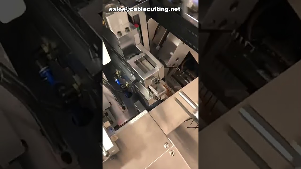 Automatický pětikabelový stroj na cínování a krimpování svorek