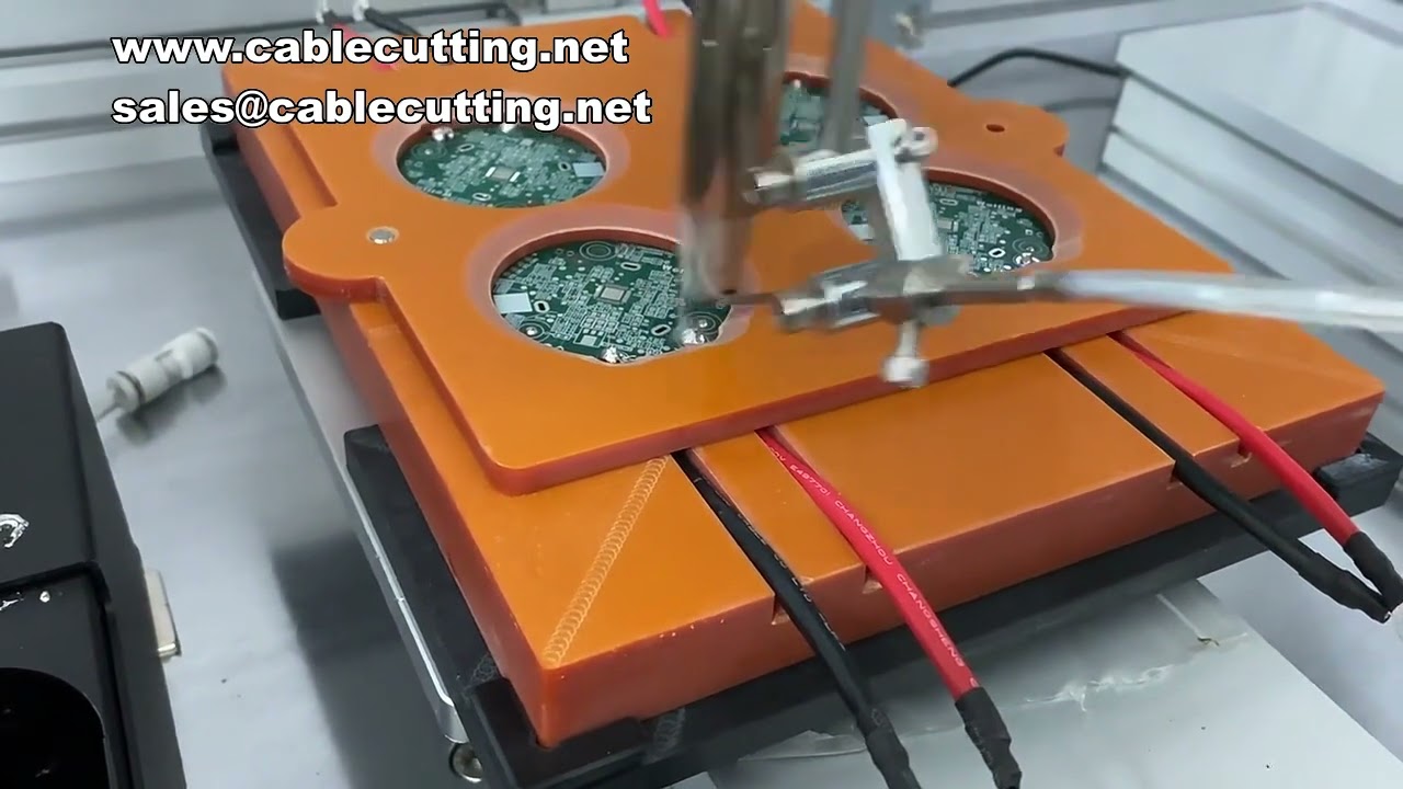 Automatický pájecí stroj s podavačem cínu pro PCB desky a USB datové kabely | Vlnové pájení