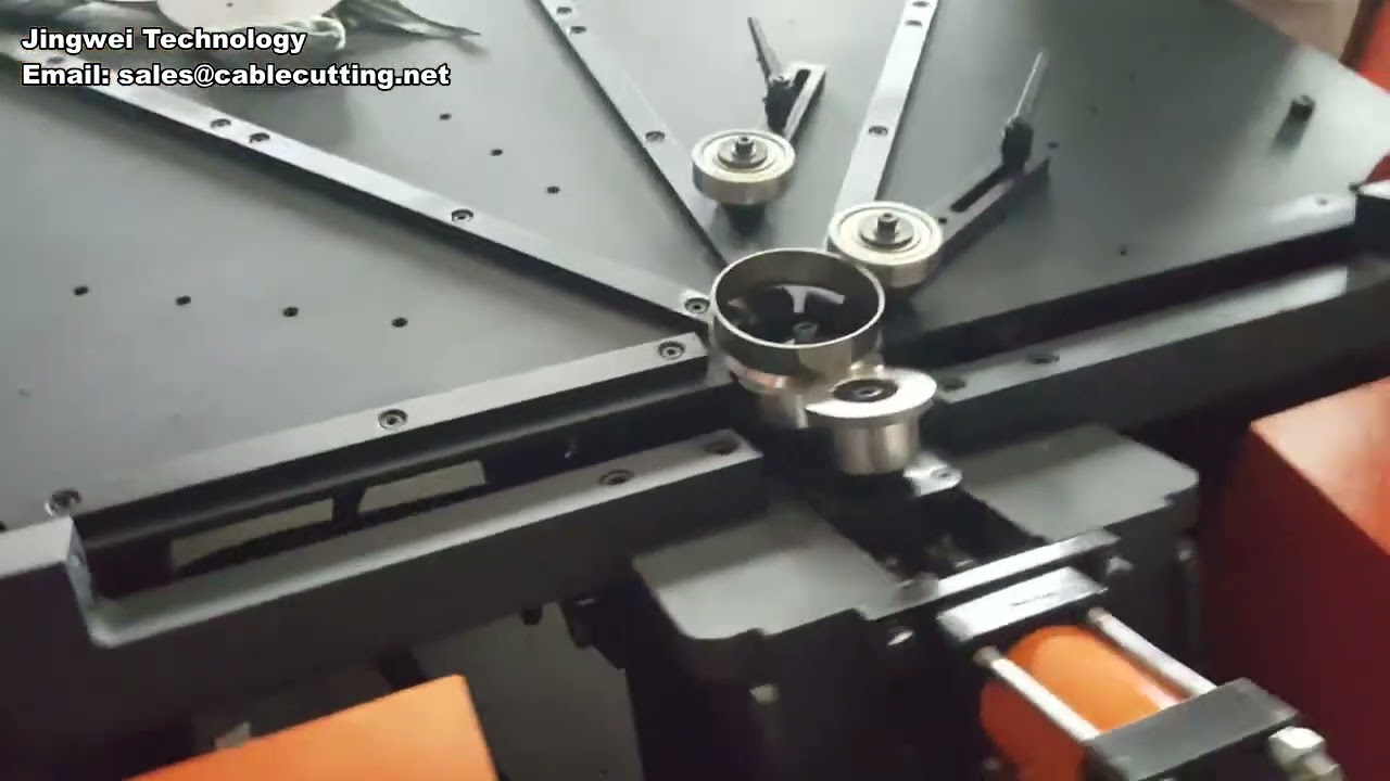 Profesionální stroj na výrobu pružinových kroužků a ohýbání drátu - automatické tvarování kruhů