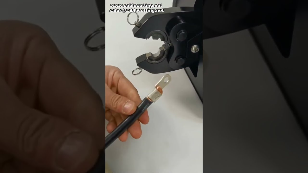 Profesionální elektrický krimpovací stroj #továrna #stroj