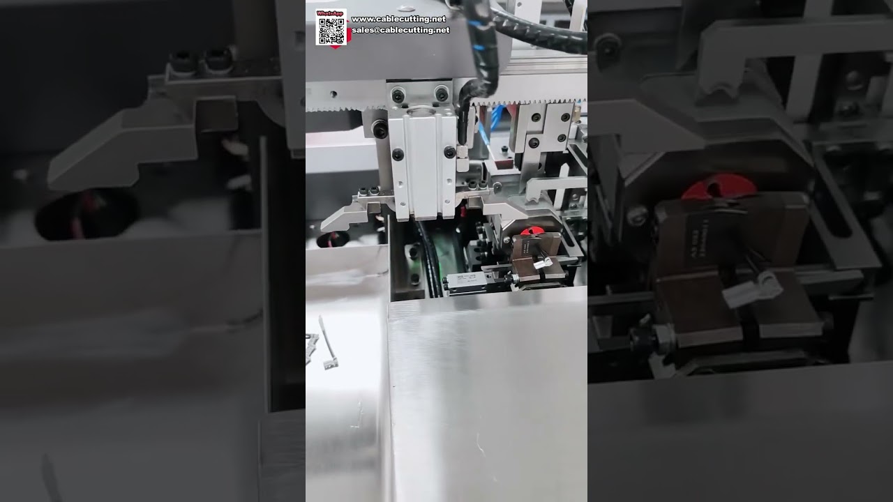 Automatické krimpování terminálů, vkládání smršťovacích bužírek a pocínování drátů