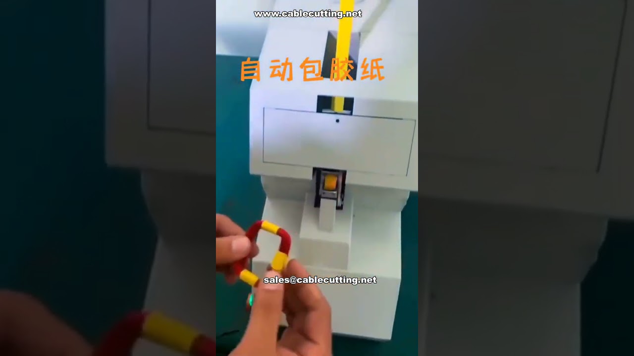 Předexportní test: Automatický páskovací stroj na cívky od výrobce univerzálních zařízení