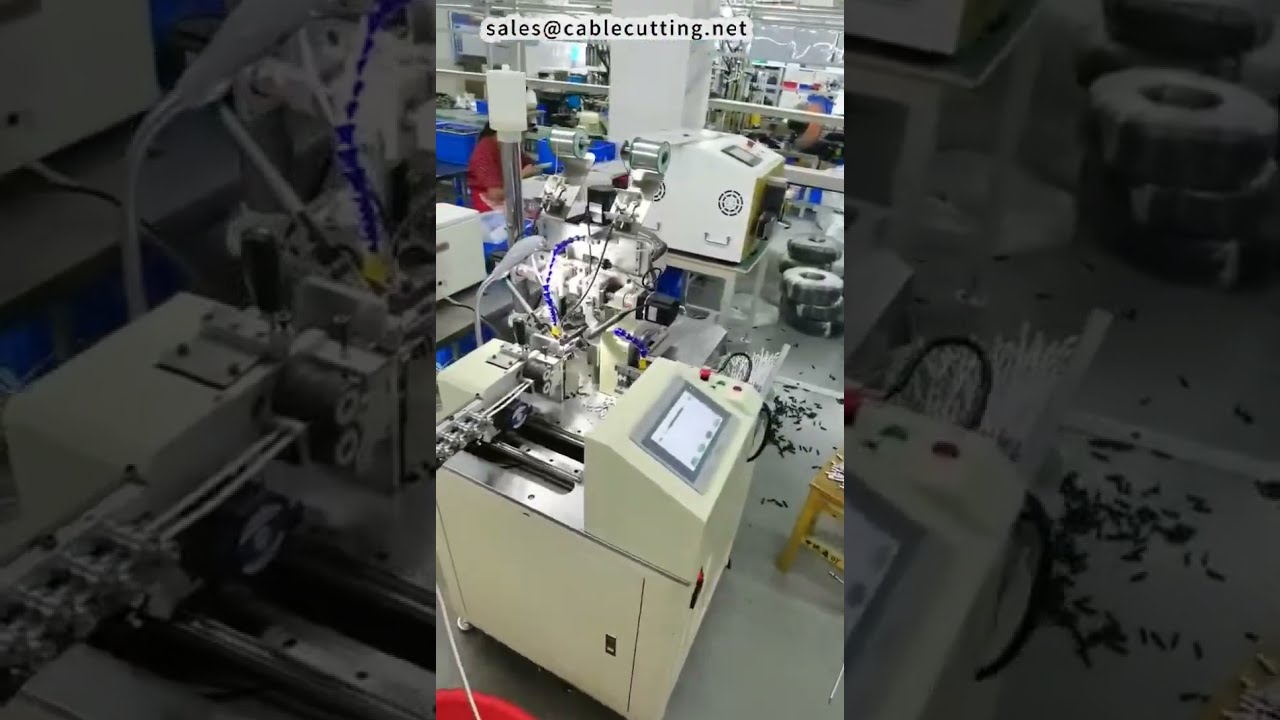 Plně automatický stroj na pájení DC konektorů – stříhání, odizolování, kroucení, pájení, pocínování – nahradí 4 pracovníky #továrna