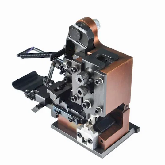 Přizpůsobitelná matrice aplikátoru koncovek, OTP forma - Nástroje na krimpování koncovek