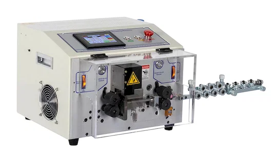 Dvouvrstvé odizolování a stříhání kulatých opláštěných vodičů WPM-YHT3 - Automatický stroj na odizolování vodičů